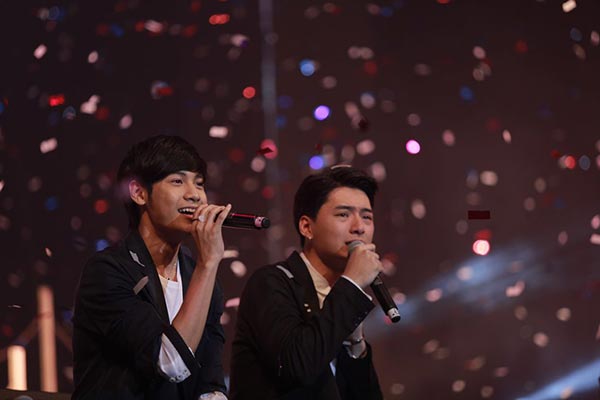 Y I LOVE YOU FAN PARTY Y I LOVE YOU FAN PARTY