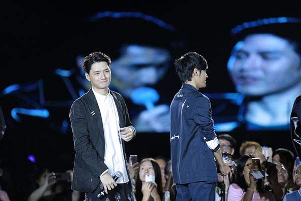 Y I LOVE YOU FAN PARTY Y I LOVE YOU FAN PARTY