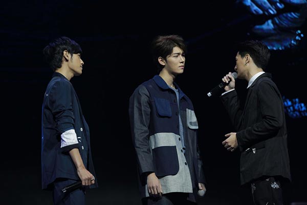 Y I LOVE YOU FAN PARTY Y I LOVE YOU FAN PARTY