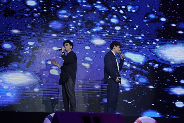 Y I LOVE YOU FAN PARTY Y I LOVE YOU FAN PARTY