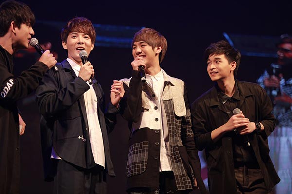 Y I LOVE YOU FAN PARTY Y I LOVE YOU FAN PARTY