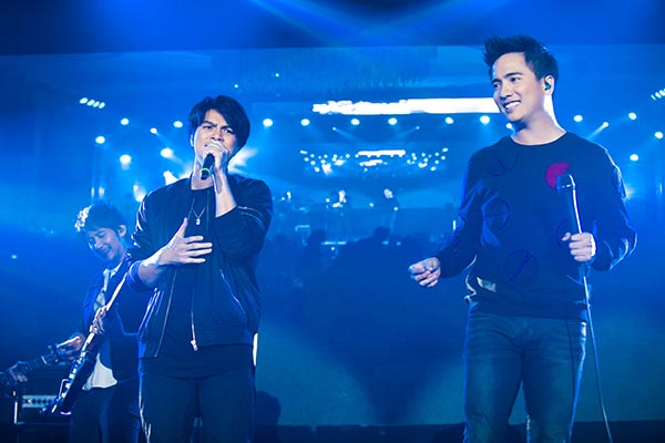 ซีล แทททู คัลเลอร์ มันส์สุดเหวี่ยง ใน คูลฟาเรนไฮต์ มิวสิก อะไลฟ์ ซีล แทททู คัลเลอร์ เฮิร์ท ร็อก คาเฟ่ ซีล แทททู คัลเลอร์ มันส์สุดเหวี่ยง ใน คูลฟาเรนไฮต์ มิวสิก อะไลฟ์ ซีล แทททู คัลเลอร์ เฮิร์ท ร็อก คาเฟ่