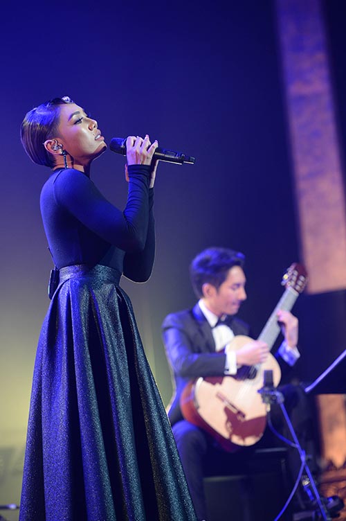 เบิร์ด เอกชัย เบิร์ด เอกชัย