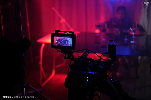 ฟิล์ม-บงกช เจริญธรรม ฟิล์ม-บงกช เจริญธรรม