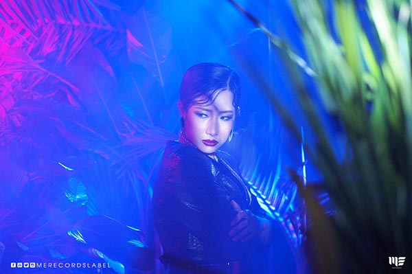 ฟิล์ม-บงกช เจริญธรรม ฟิล์ม-บงกช เจริญธรรม