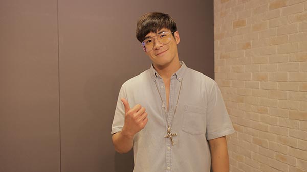 อาเล็ก ธีรเดช อาเล็ก ธีรเดช