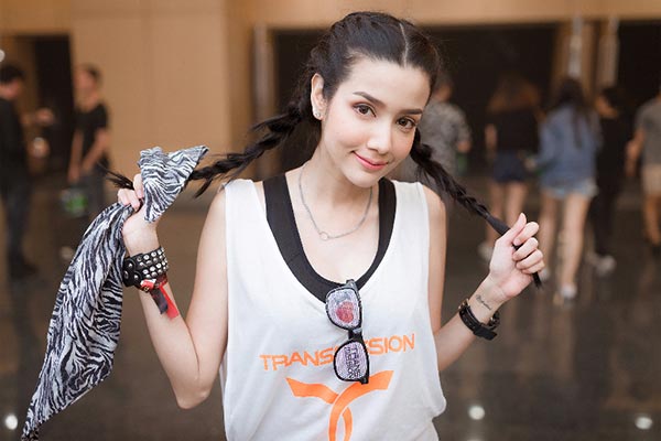 TRANSMISSION TRANSMISSION