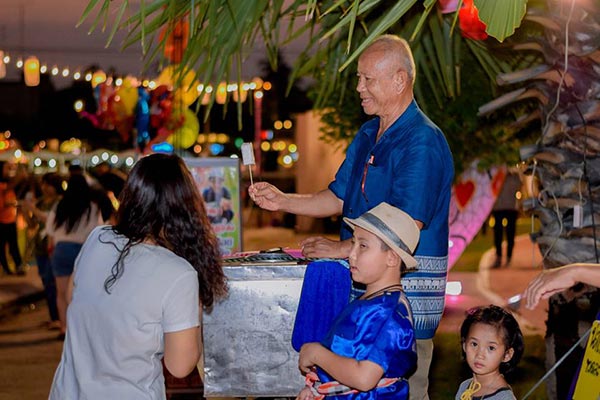ตลาดริมน้ำไทหล่ม ตลาดริมน้ำไทหล่ม