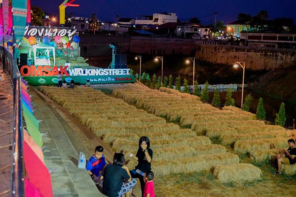 ตลาดริมน้ำไทหล่ม ตลาดริมน้ำไทหล่ม