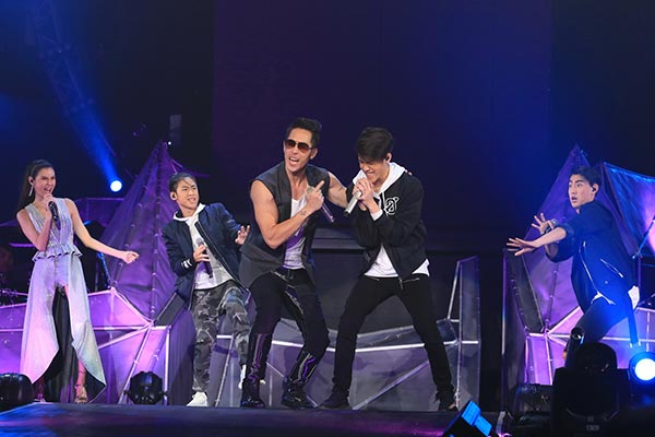 เจ เจตริน เจ เจตริน
