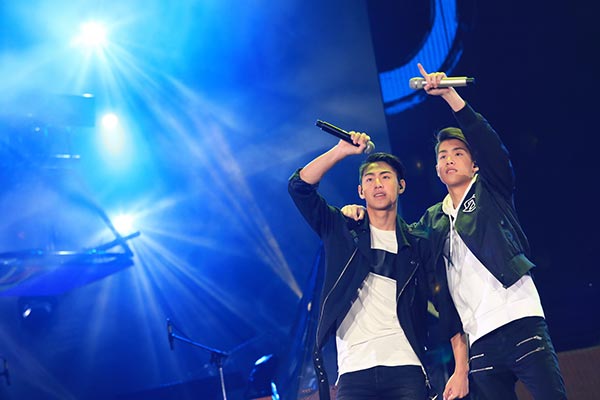 เจ เจตริน เจ เจตริน