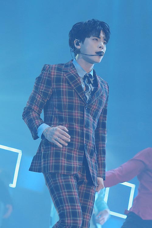 SHINee SHINee