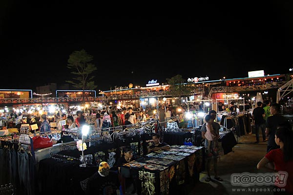 ตลาดคนเดินสายใต้ใหม่ ตลาดคนเดินสายใต้ใหม่