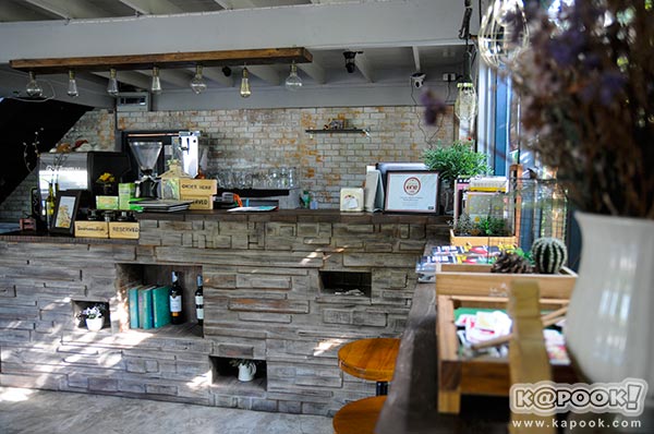 ร้านอาหารประชาชื่น ร้านอาหารประชาชื่น