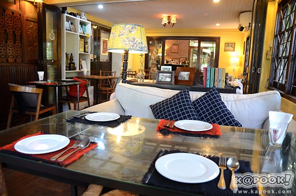 ร้านอาหารประชาชื่น ร้านอาหารประชาชื่น