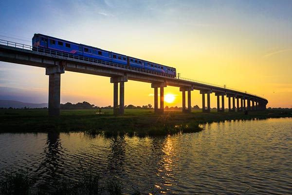 เขื่อนป่าสักชลสิทธิ์ รถไฟนำเที่ยวขบวนพิเศษจากสถานีหัวลำโพง-เขื่อนป่าสักชลสิทธิ์