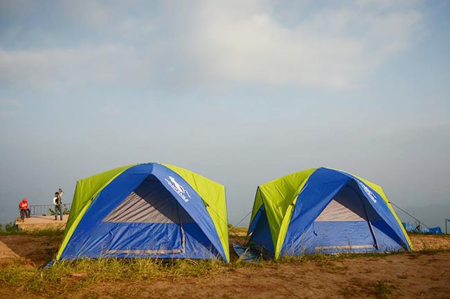 ที่พักภูทับเบิก ลานกางเต็นท์ Rairimpha ไร่ริมผา