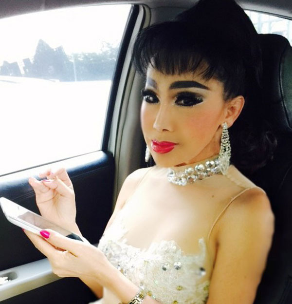 จิ๋ม ซาร่า จิ๋ม ซาร่า