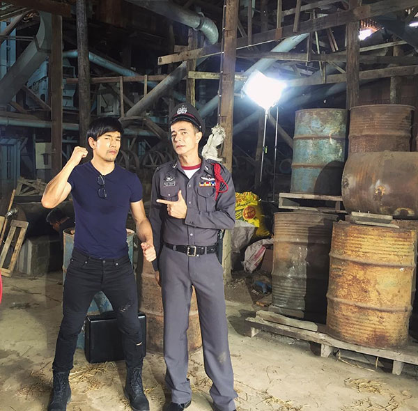 โจ บอยสเก๊าท์ โจ บอยสเก๊าท์