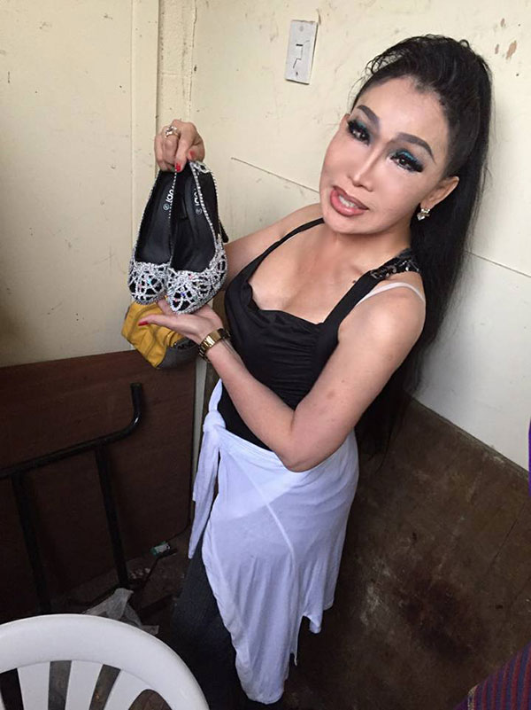 จิ๋ม ซาร่า จิ๋ม ซาร่า