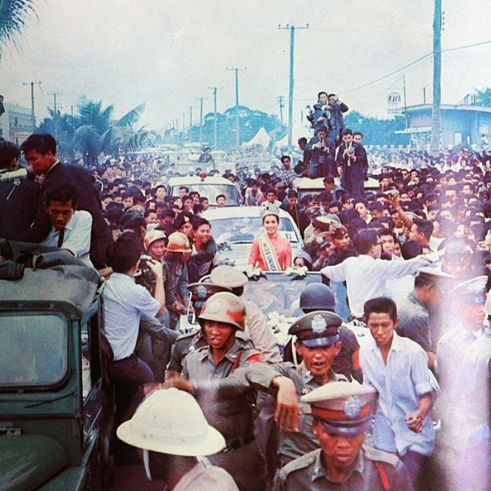 อาภัสรา หงสกุล อาภัสรา หงสกุล