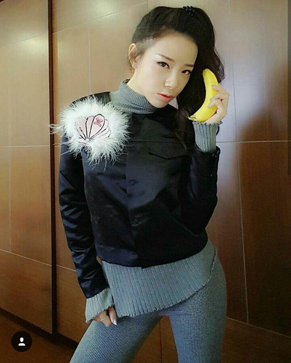 ทับทิม มัลลิกา ทับทิม มัลลิกา