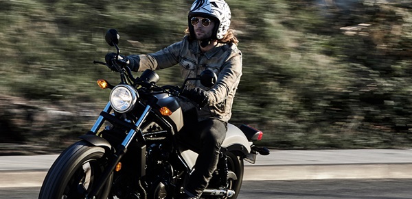 Honda Rebel 300 ปี 2017 Honda Rebel 300 ปี 2017