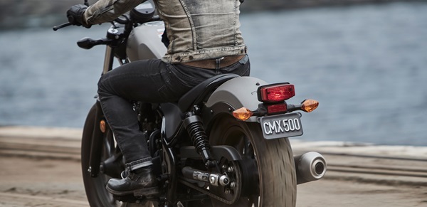 Honda Rebel 300 ปี 2017 Honda Rebel 300 ปี 2017