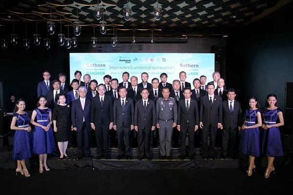 สาทรโมเดล สาทรโมเดล
