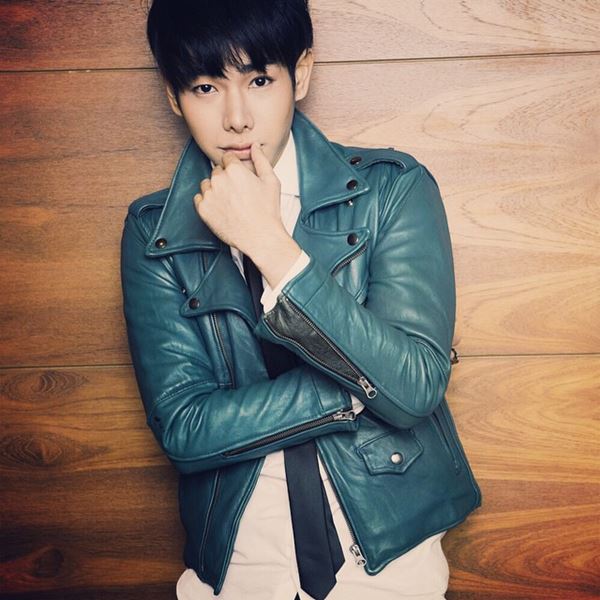 เป๊ก ผลิตโชค เป๊ก ผลิตโชค