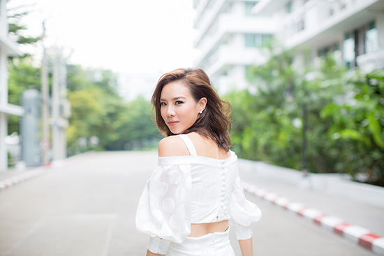 คริส หอวัง คริส หอวัง
