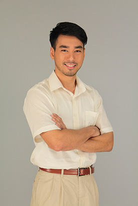 มอม มอม