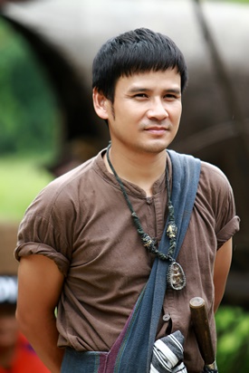 ไผ่ พงศธร ไผ่ พงศธร