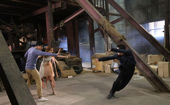 ป๊อป ฐากูร ป๊อป ฐากูร