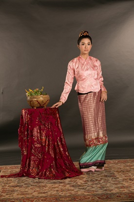 รากนครา รากนครา