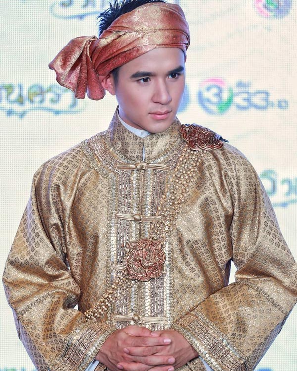 นิว ชัยพล นิว ชัยพล