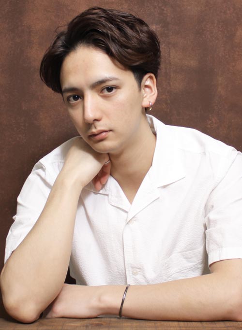 ทรงผมชายหน้าผากกว้าง ทรงผมชายหน้าผากกว้าง