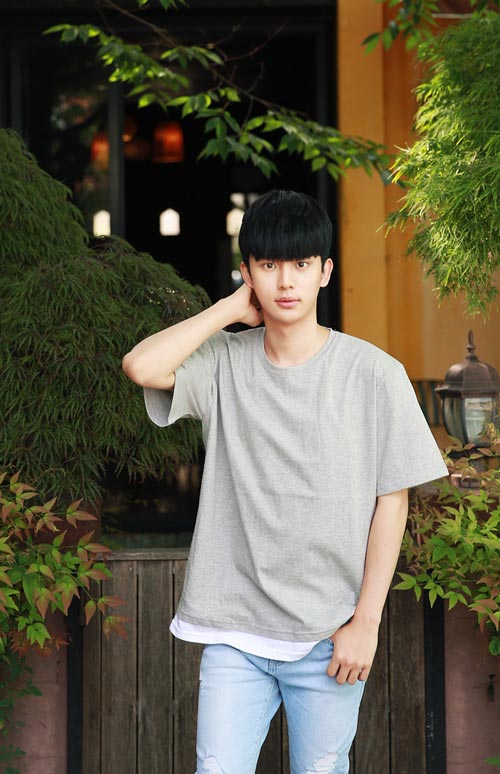 เสื้อยืดผู้ชาย เสื้อยืดผู้ชาย