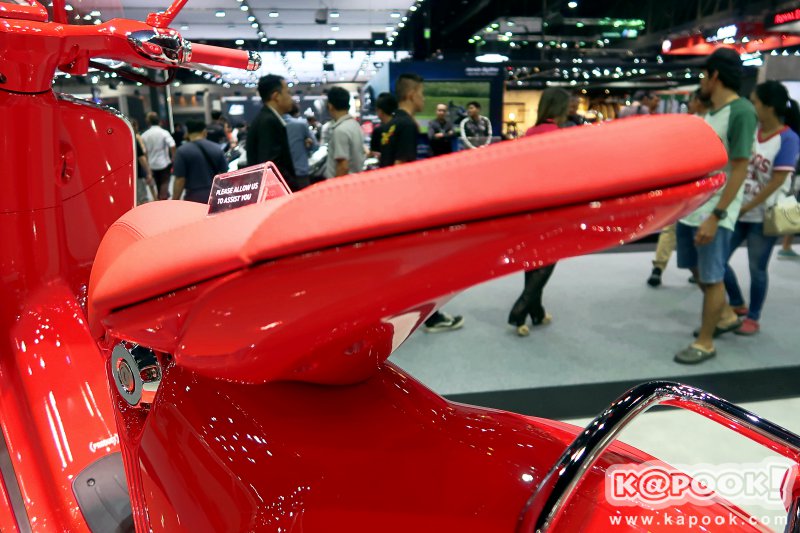 VESPA 946 RED VESPA 946 RED