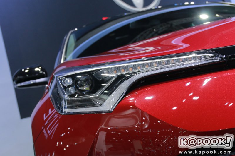 Toyota C-HR 2018 Toyota C-HR 2018