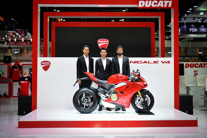Ducati Panigale V4 Ducati Panigale V4