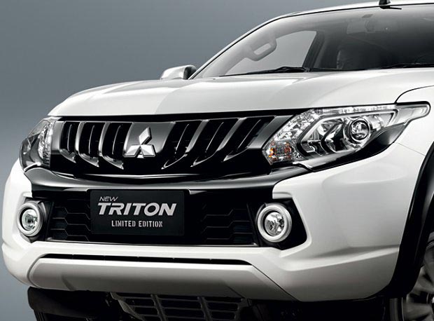 Mitsubishi triton Mitsubishi triton