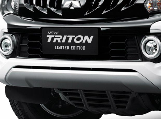 Mitsubishi triton Mitsubishi triton