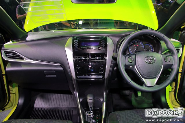 Toyata Yaris Hatchback 2017 Toyata Yaris Hatchback 2017