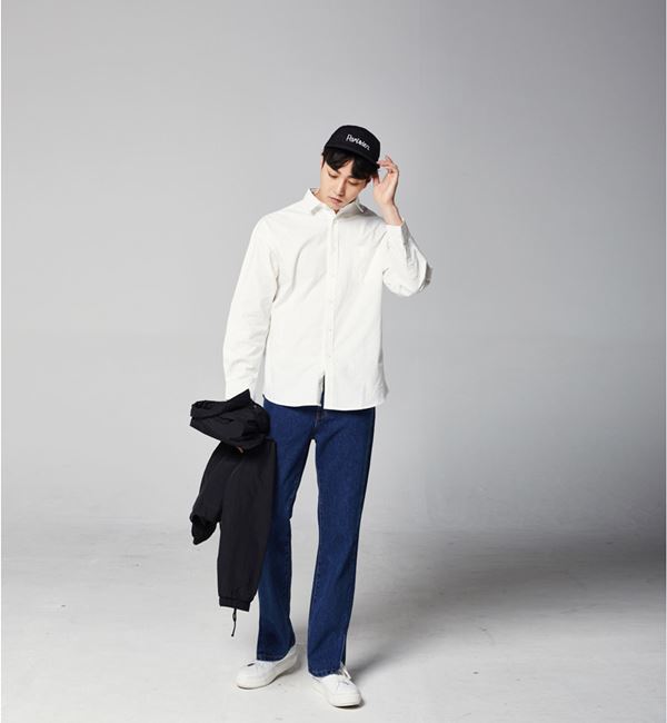 เสื้อเชิ้ตสีขาว เสื้อเชิ้ตสีขาว