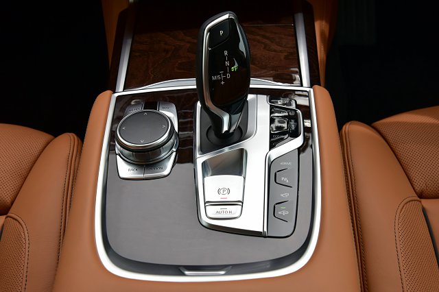 BMW Series 7 ปี 2017 BMW Series 7 ปี 2017