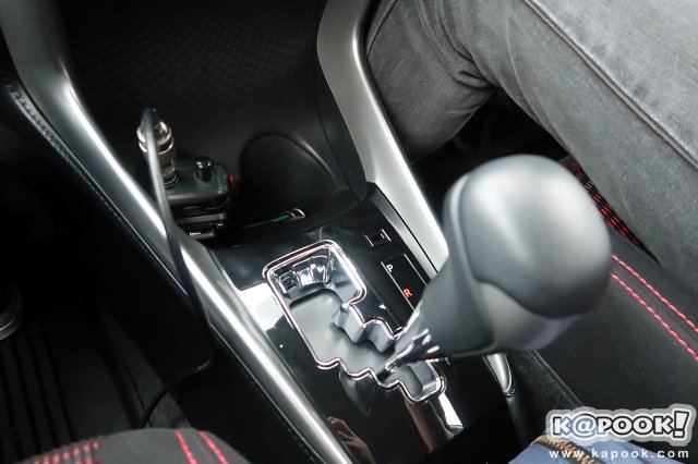 Toyota Yaris Ativ 2017 Toyota Yaris Ativ 2017