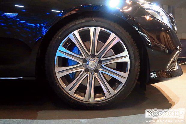 Mercedes-Benz Mercedes-Benz