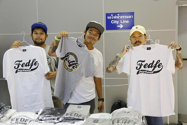 Cat T-Shirt 5 Cat T-Shirt 5