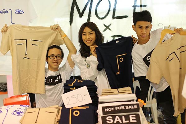 Cat T-Shirt 5 Cat T-Shirt 5